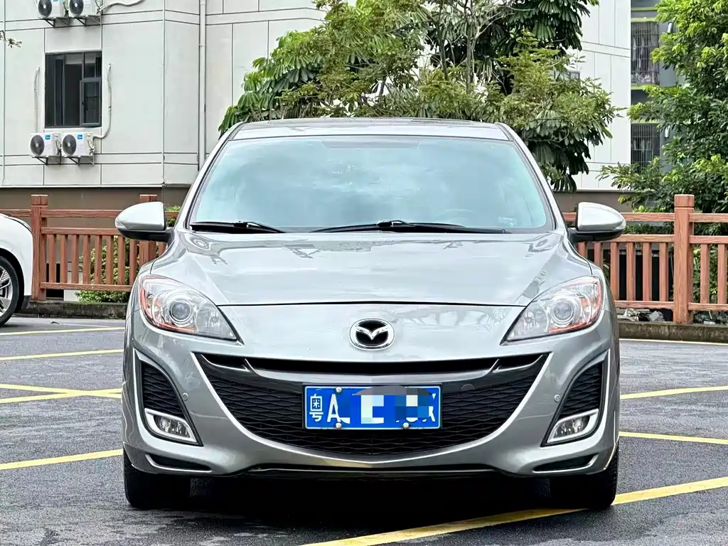 Mazda 3 Xingcheng 2013 — фото 2