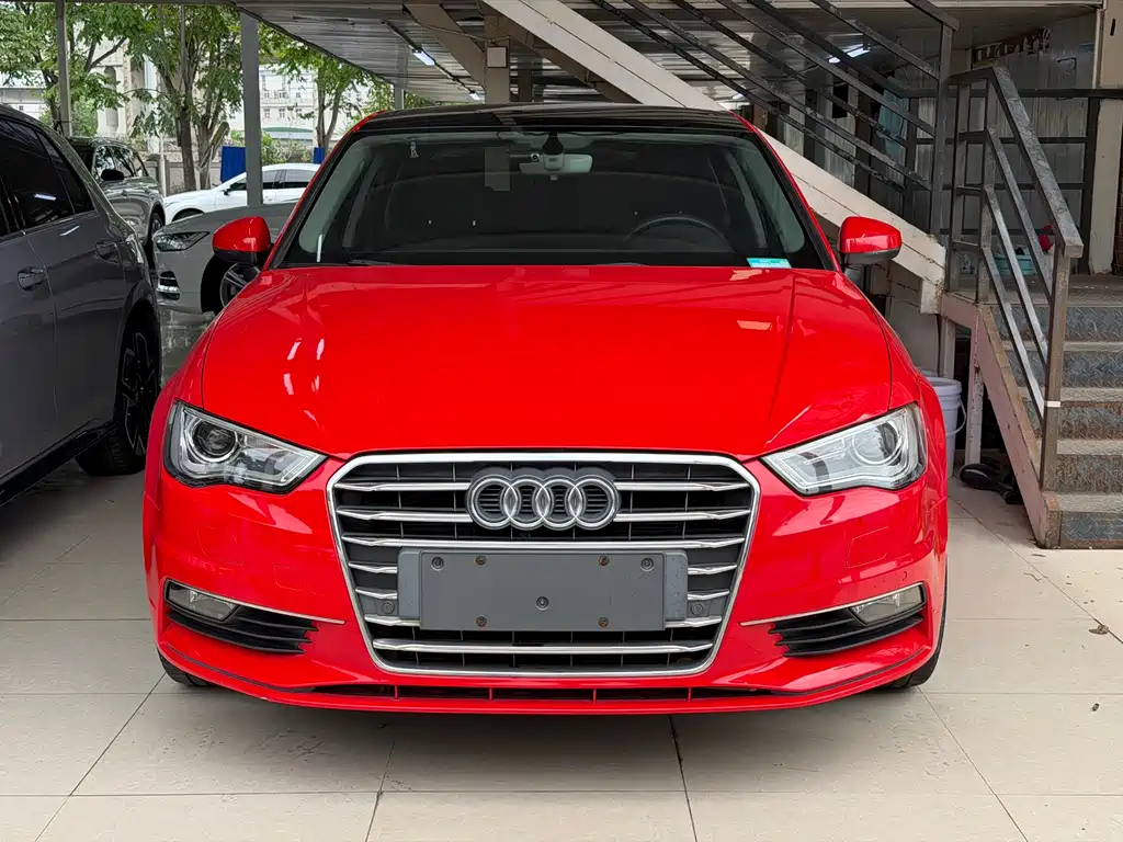 Audi A3 2015 — фото 2
