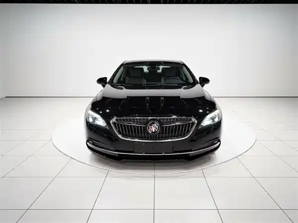 Buick LaCrosse 2018