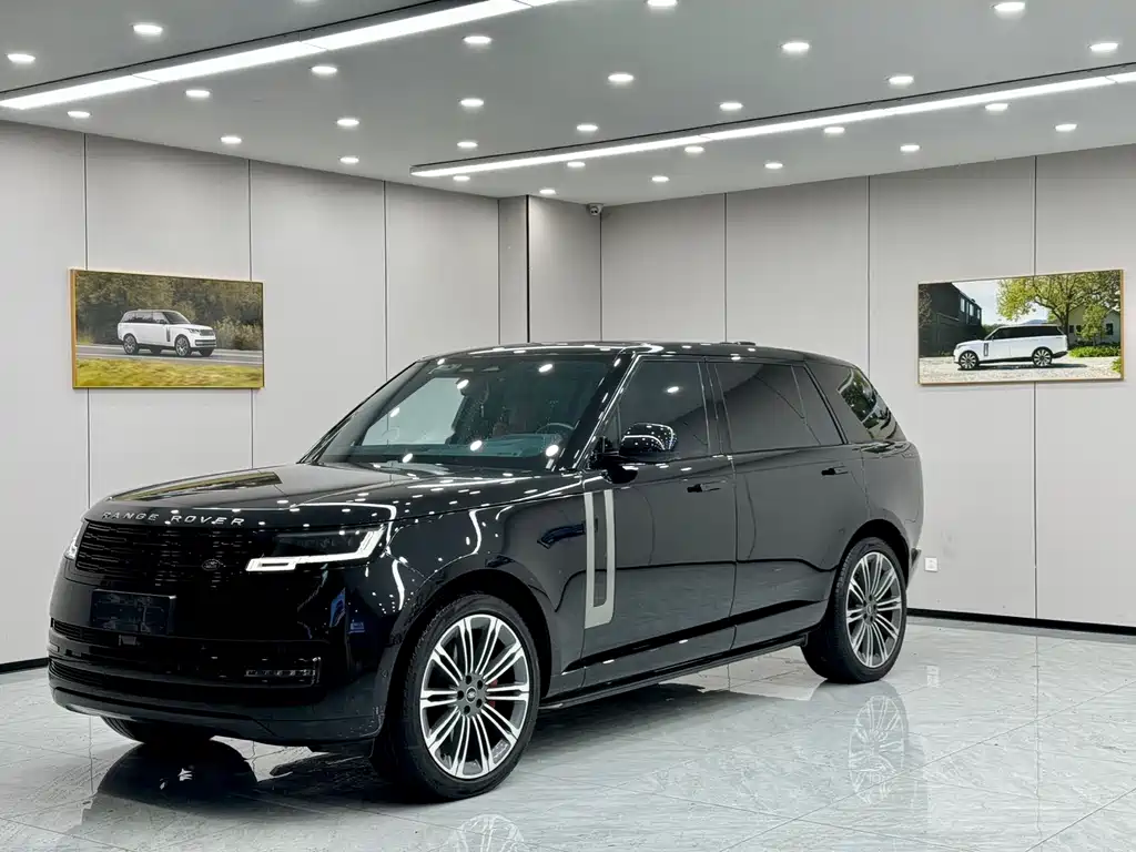 Land Rover Range Rover 2023 — фото 1
