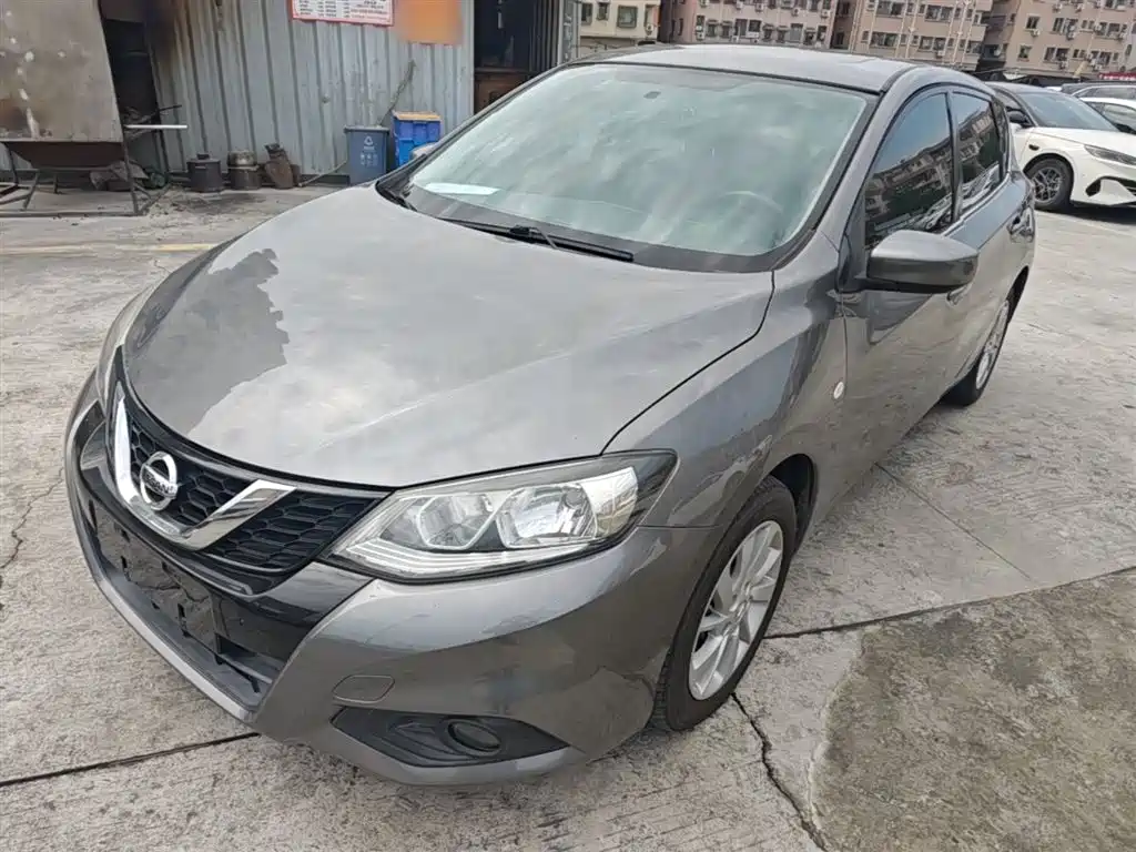 Nissan Tiida 2018