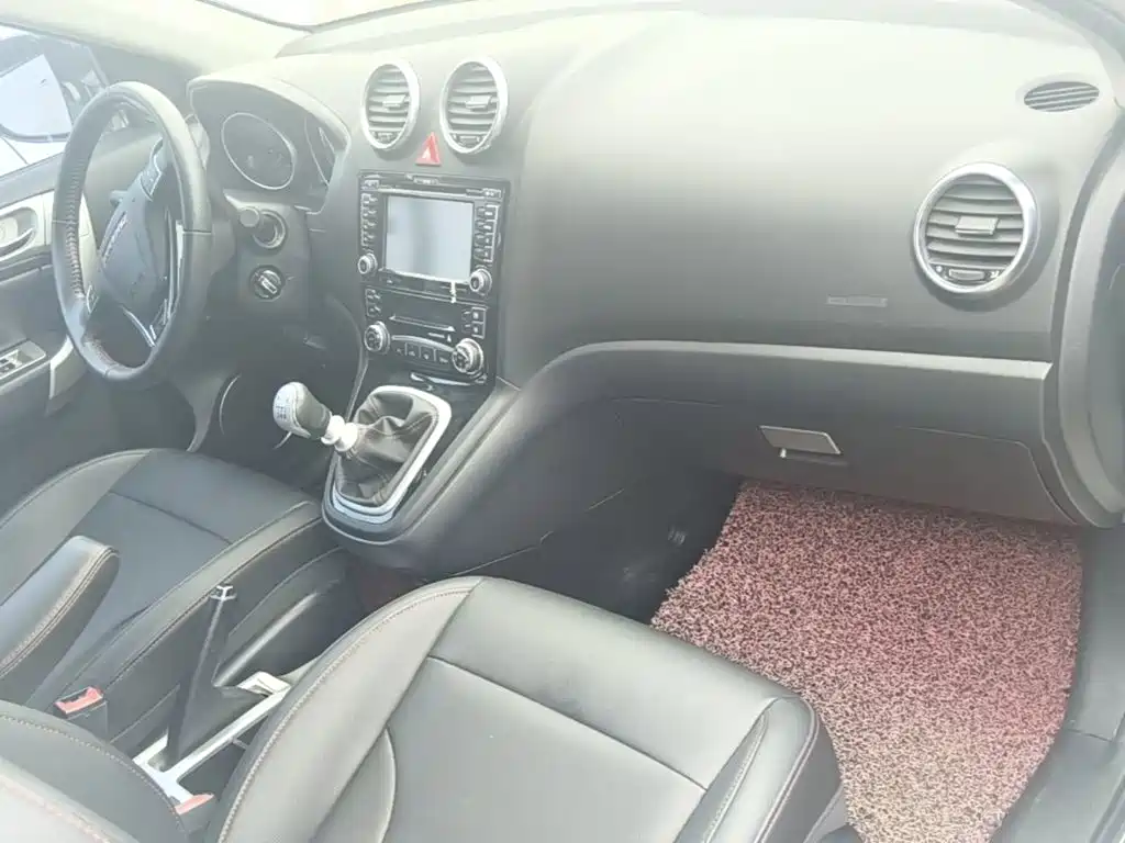 Haval H6 2015 — фото 10