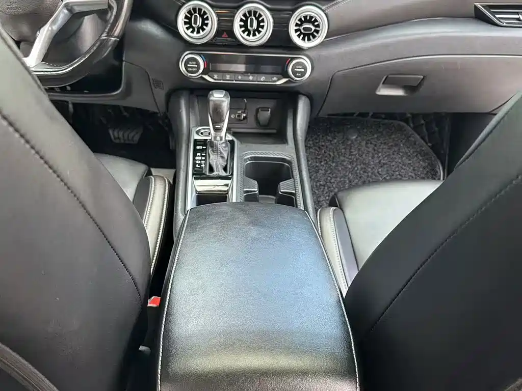 Nissan Sylphy 2020 — фото 13