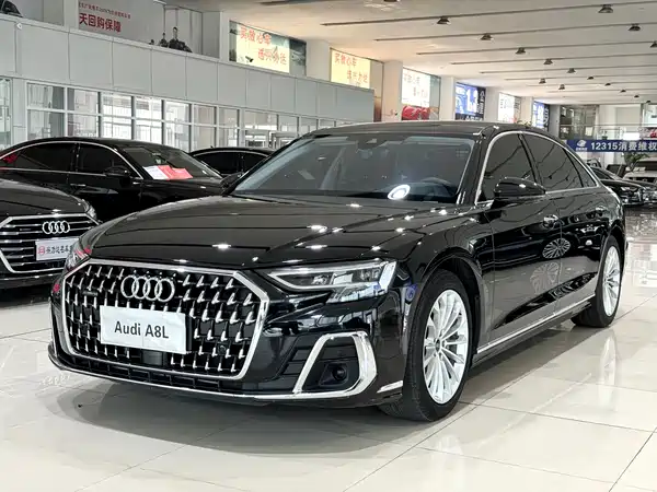 Audi A8 2023