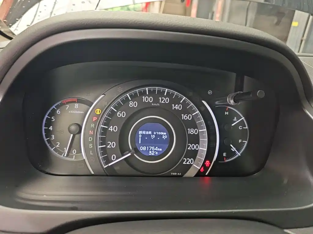 Honda CR-V 2016 — фото 12