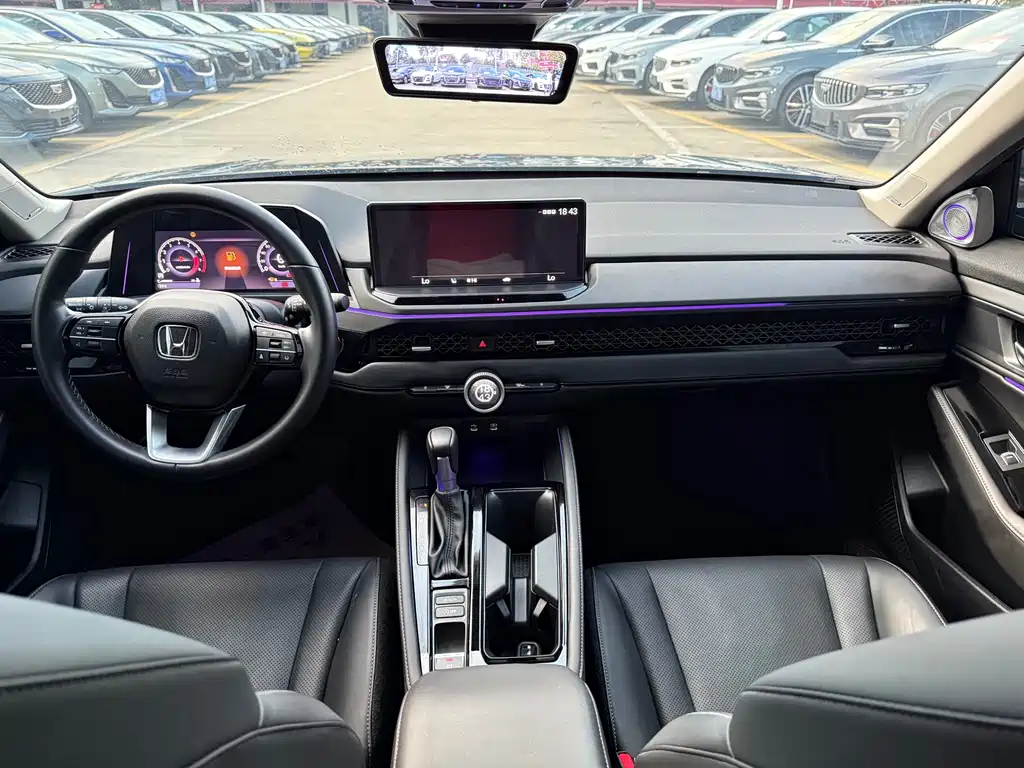 Honda Accord 2025 — фото 13