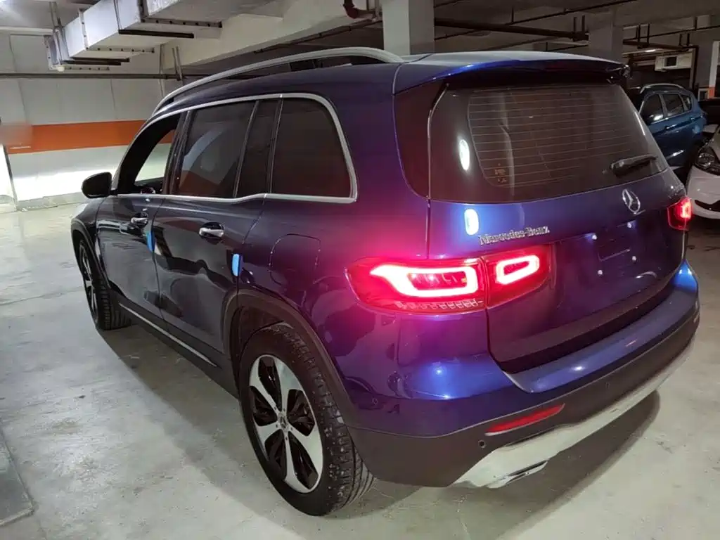 Mercedes-Benz GLB 2021