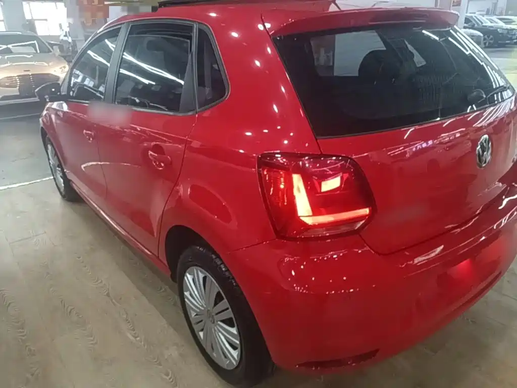 Volkswagen Polo 2016
