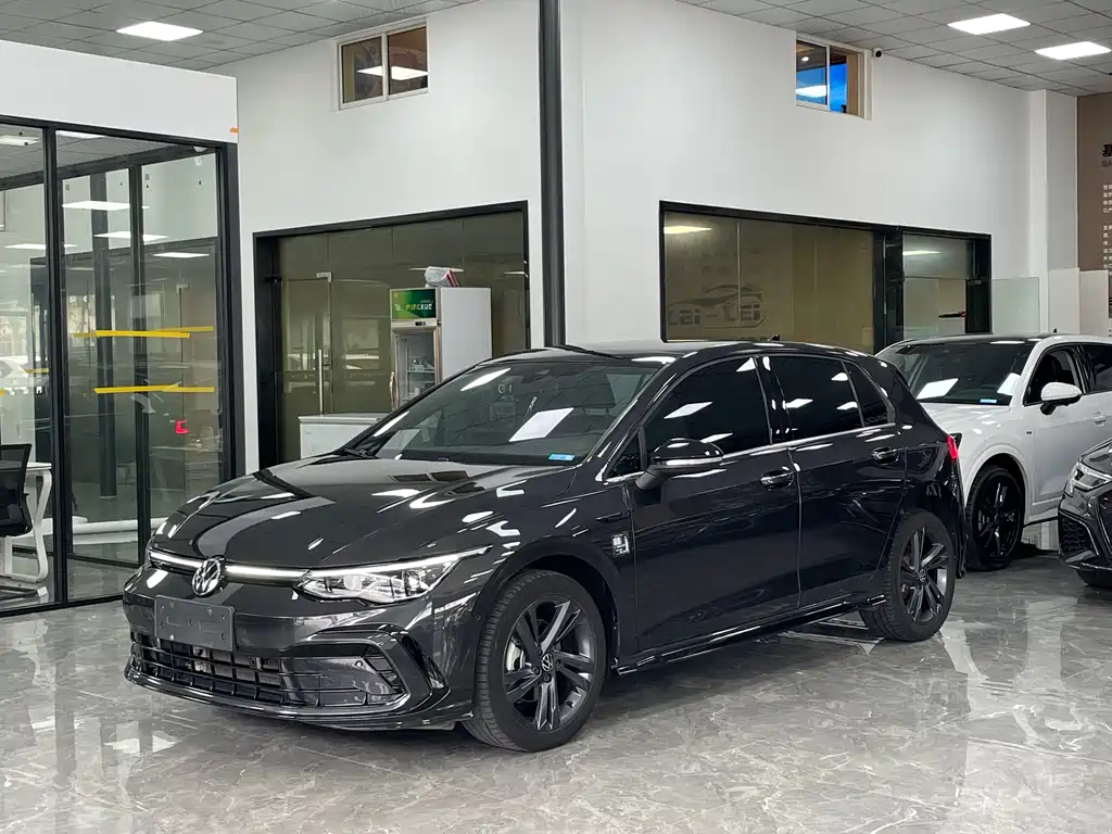 Volkswagen Golf 2022