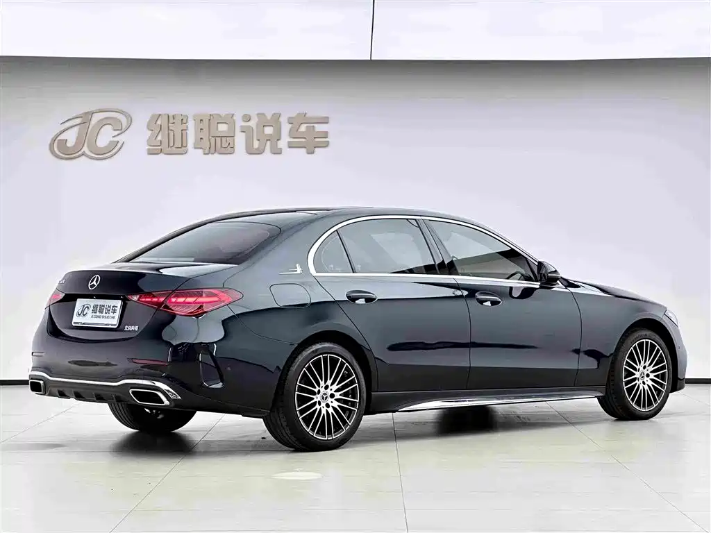 Mercedes-Benz C-Class 2022