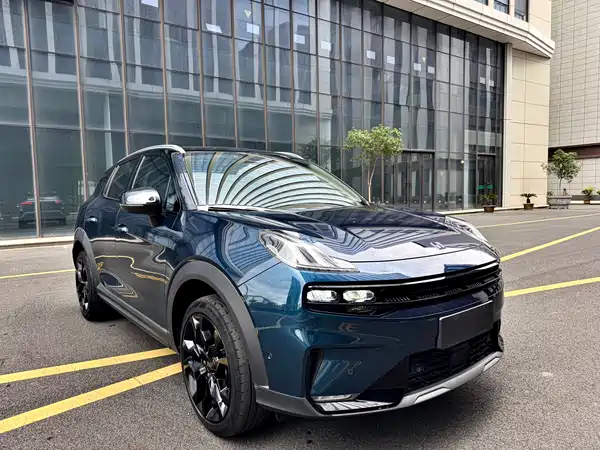 Lynk & Co 06 2020