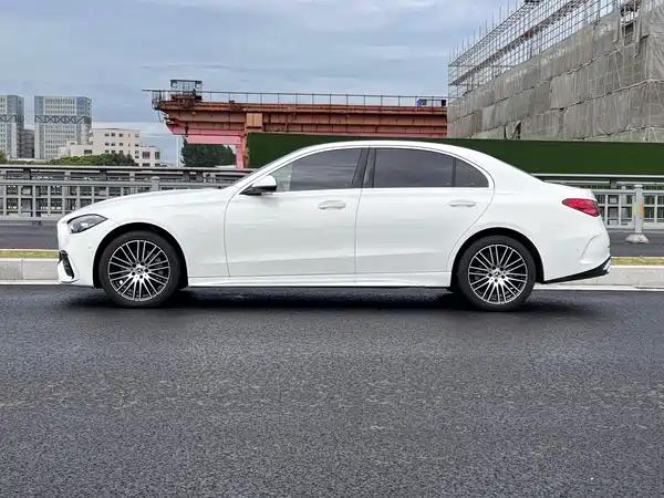 Mercedes-Benz C-Class 2026
