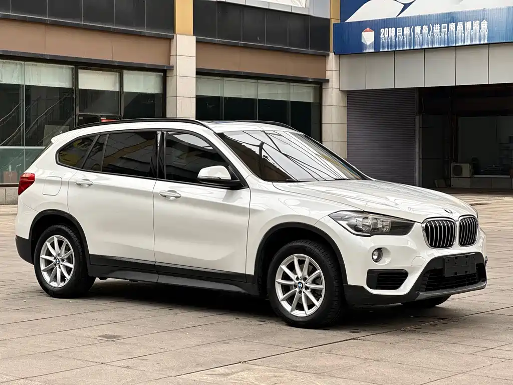 BMW X1 2018 — фото 4