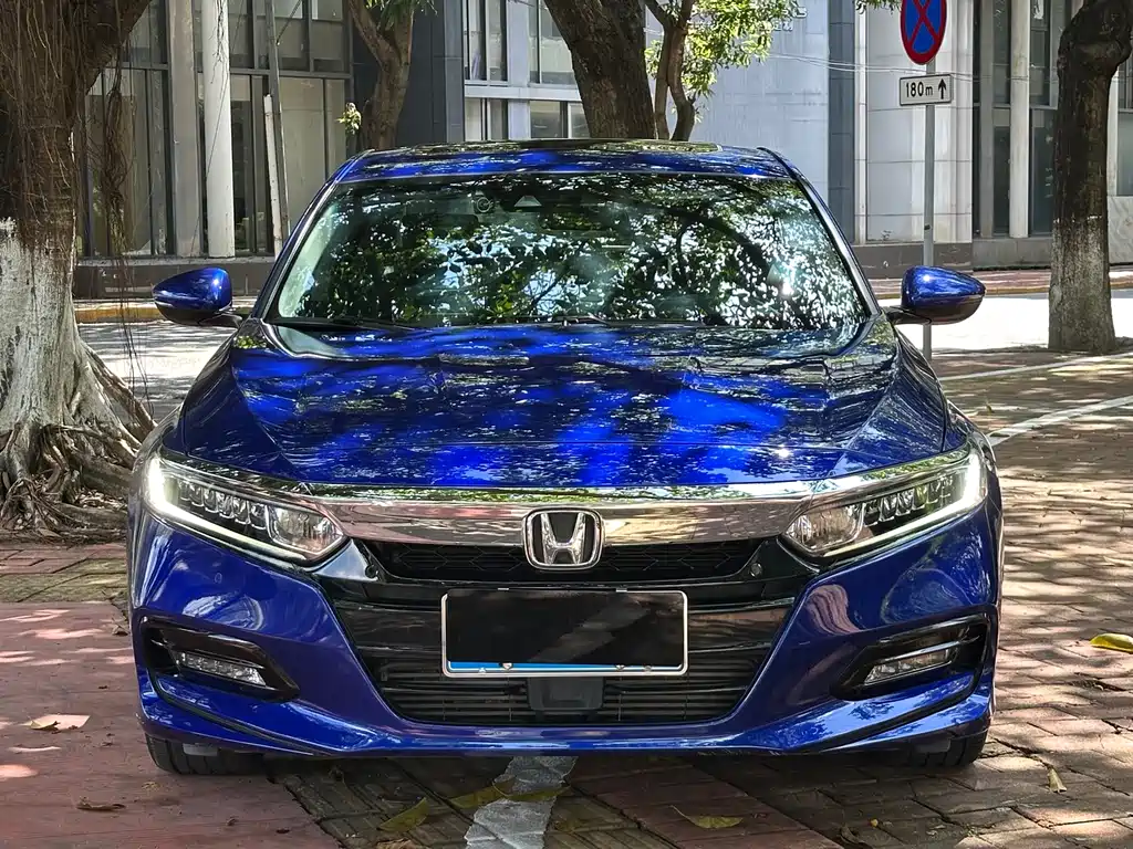 Honda Accord 2019 — фото 2