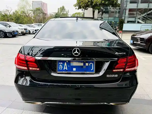 Mercedes-Benz E-Class 2015