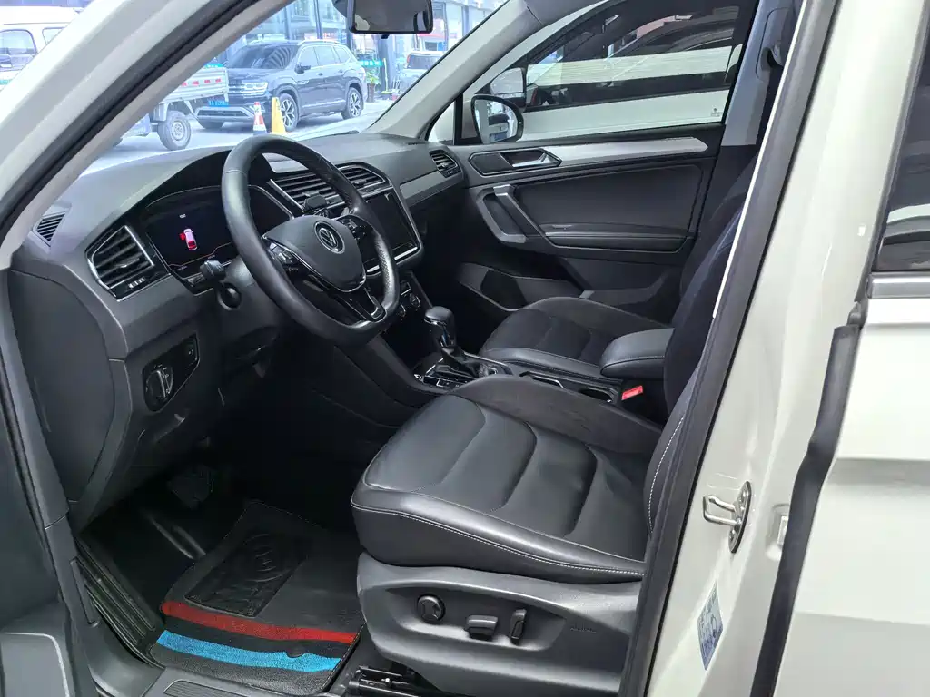 Volkswagen Tiguan L 2021