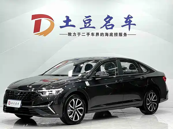 Jetta VA7 2025