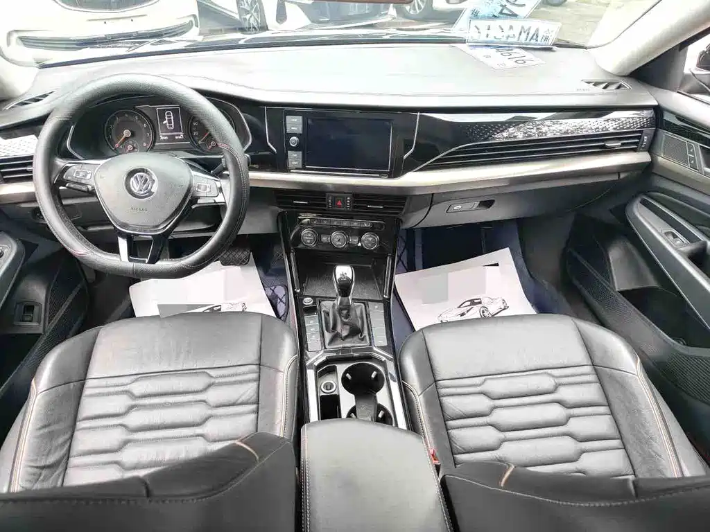Volkswagen Passat 2019 — фото 10