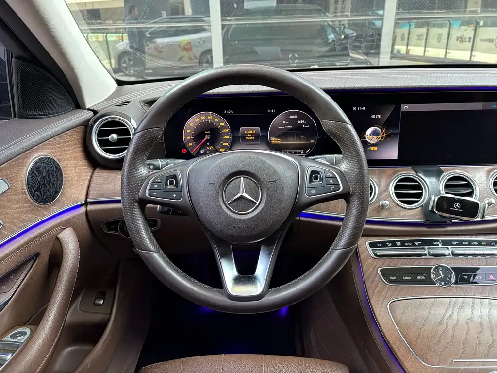 Mercedes-Benz E-Class 2018