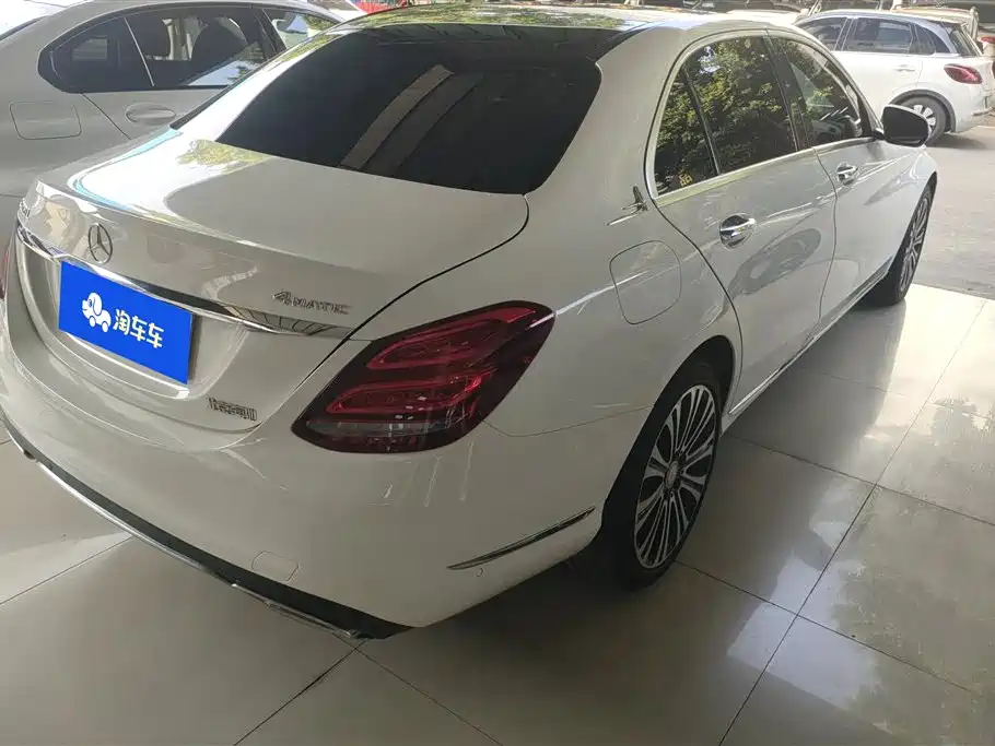 Mercedes-Benz C-Class 2017