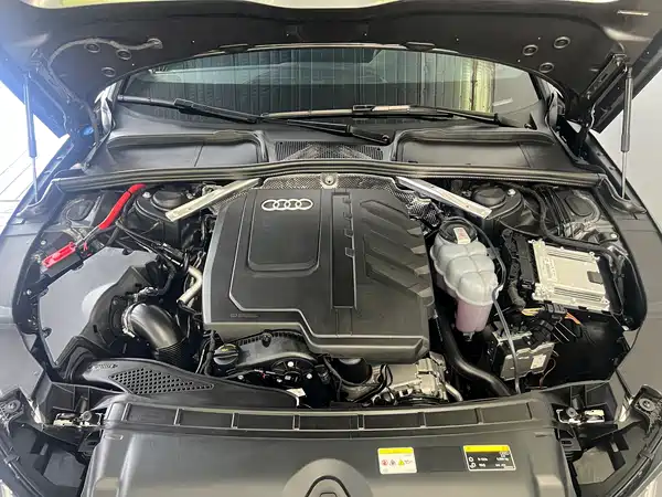 Audi A4L 2025