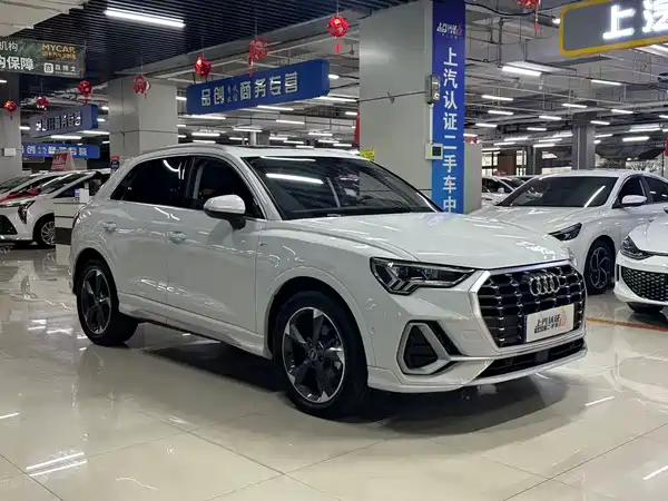 Audi Q3 2022