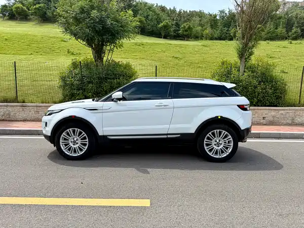 Land Rover Range Rover Evoque 2013