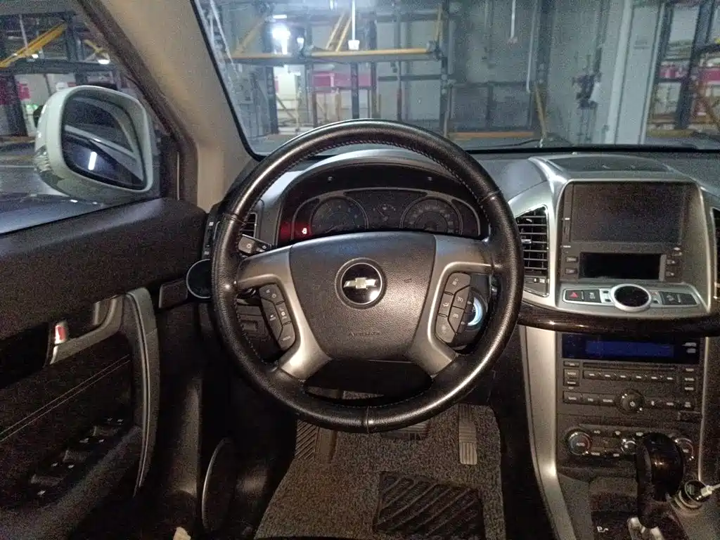 Chevrolet Captiva 2015 — фото 3