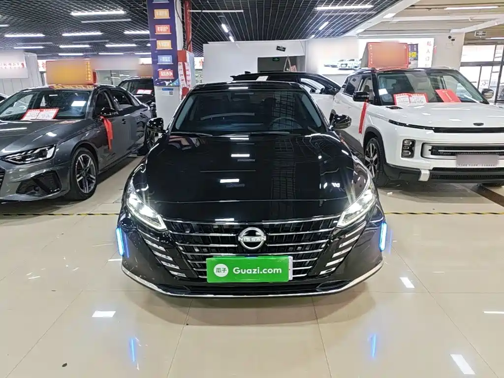 Nissan Teana 2023
