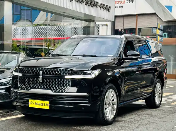 Lincoln Navigator 2025