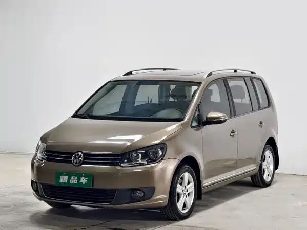 Volkswagen Touran 2015