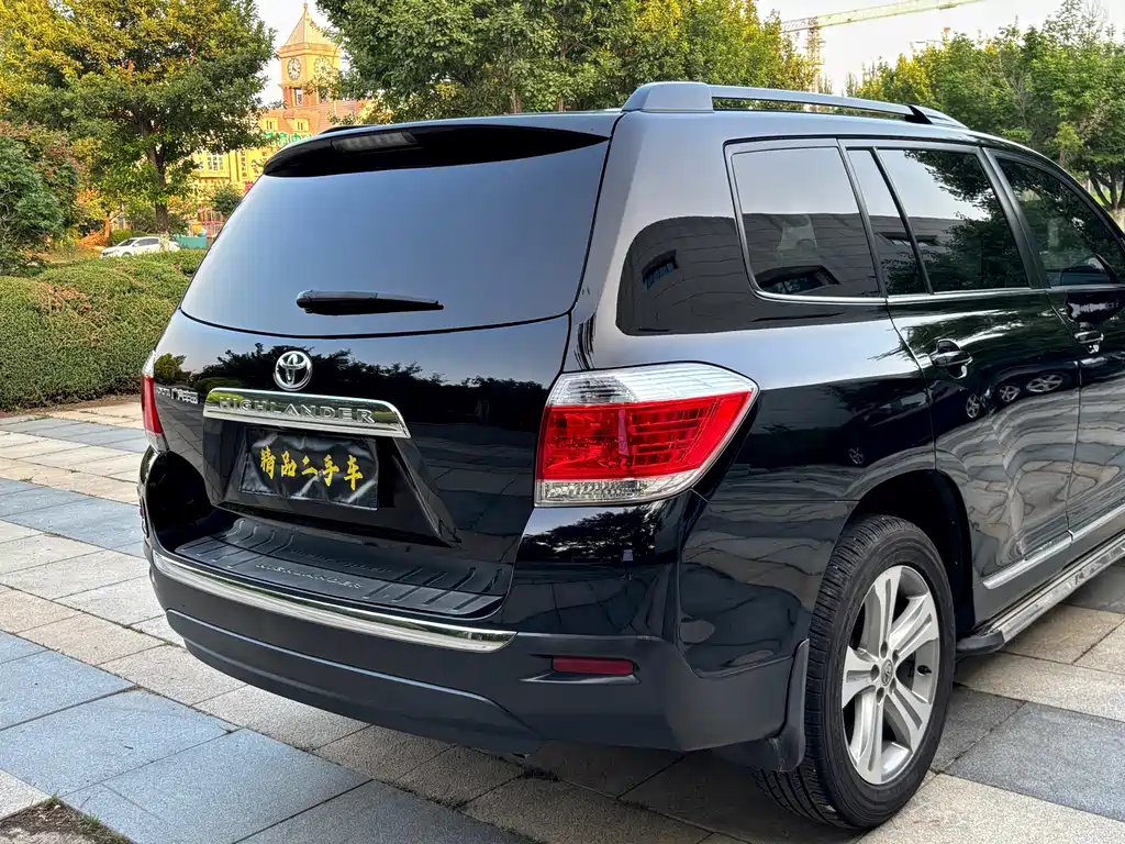 Toyota Highlander 2014 — фото 8