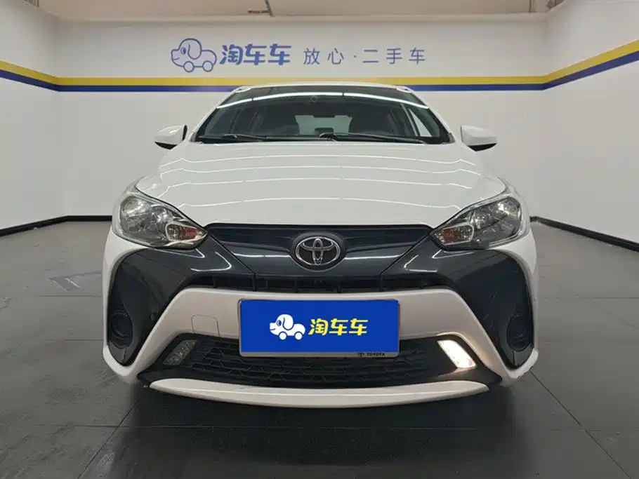 Toyota Yaris L 2018 — фото 2