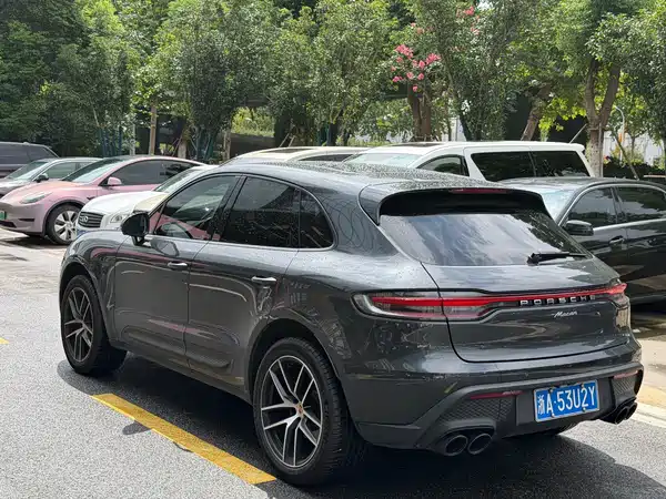 Porsche Macan 2022