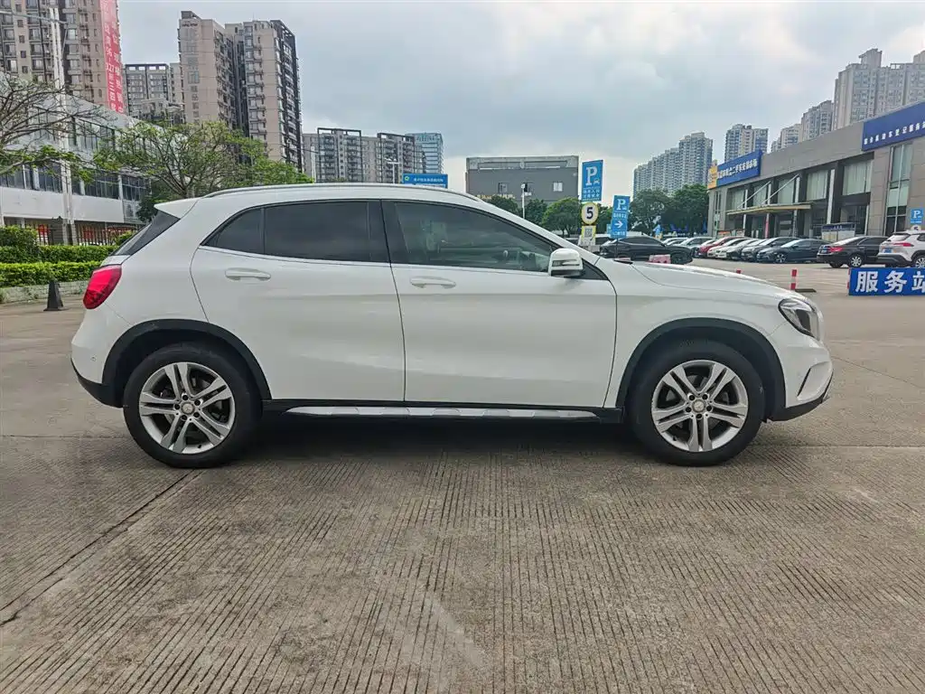 Mercedes-Benz GLA 2016 — фото 4