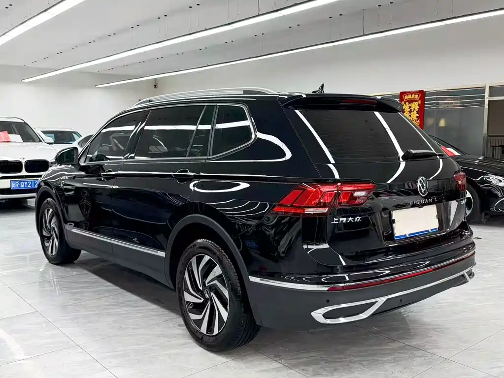 Volkswagen Tiguan L 2022