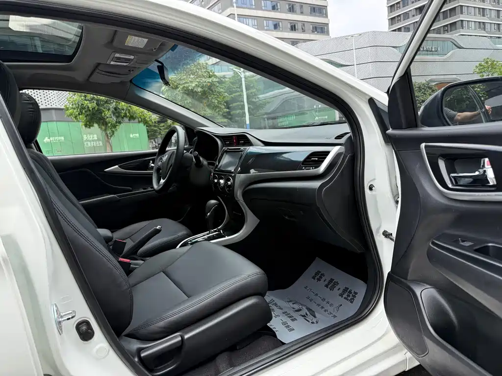 Honda Crider 2015 — фото 17