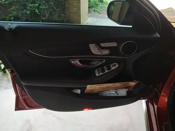 Mercedes-Benz C-Class 2019