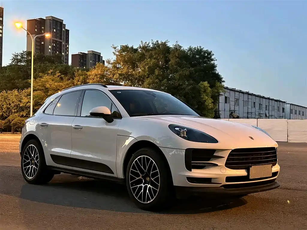 Porsche Macan 2019 — фото 3
