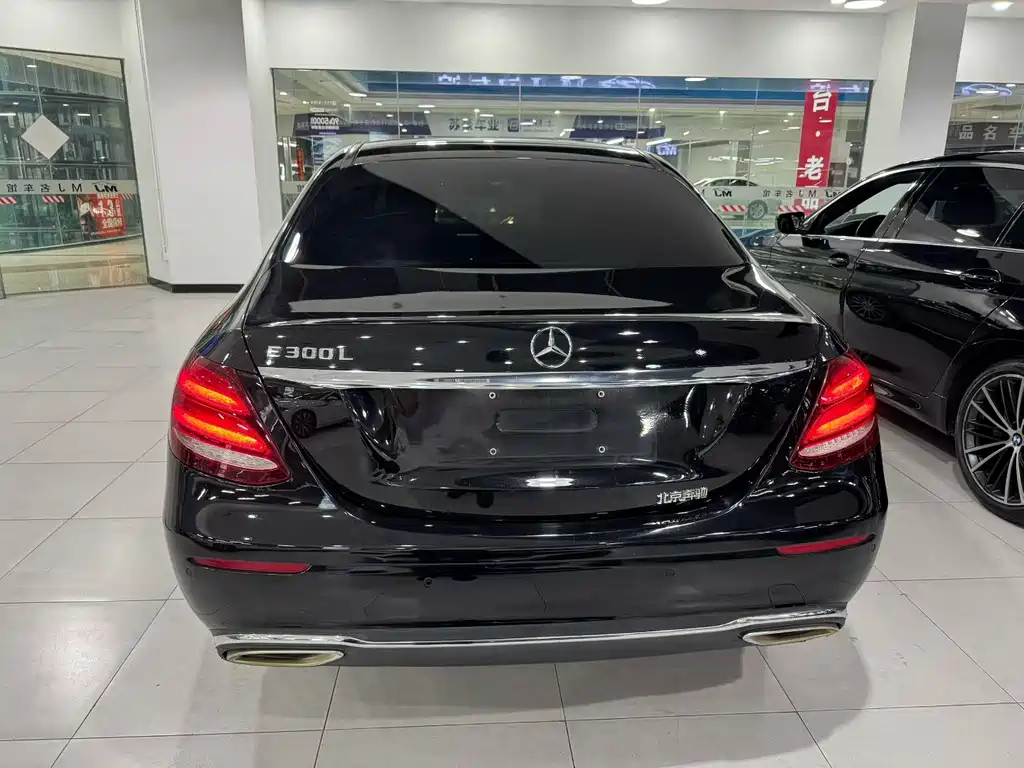Mercedes-Benz E-Class 2019 — фото 8