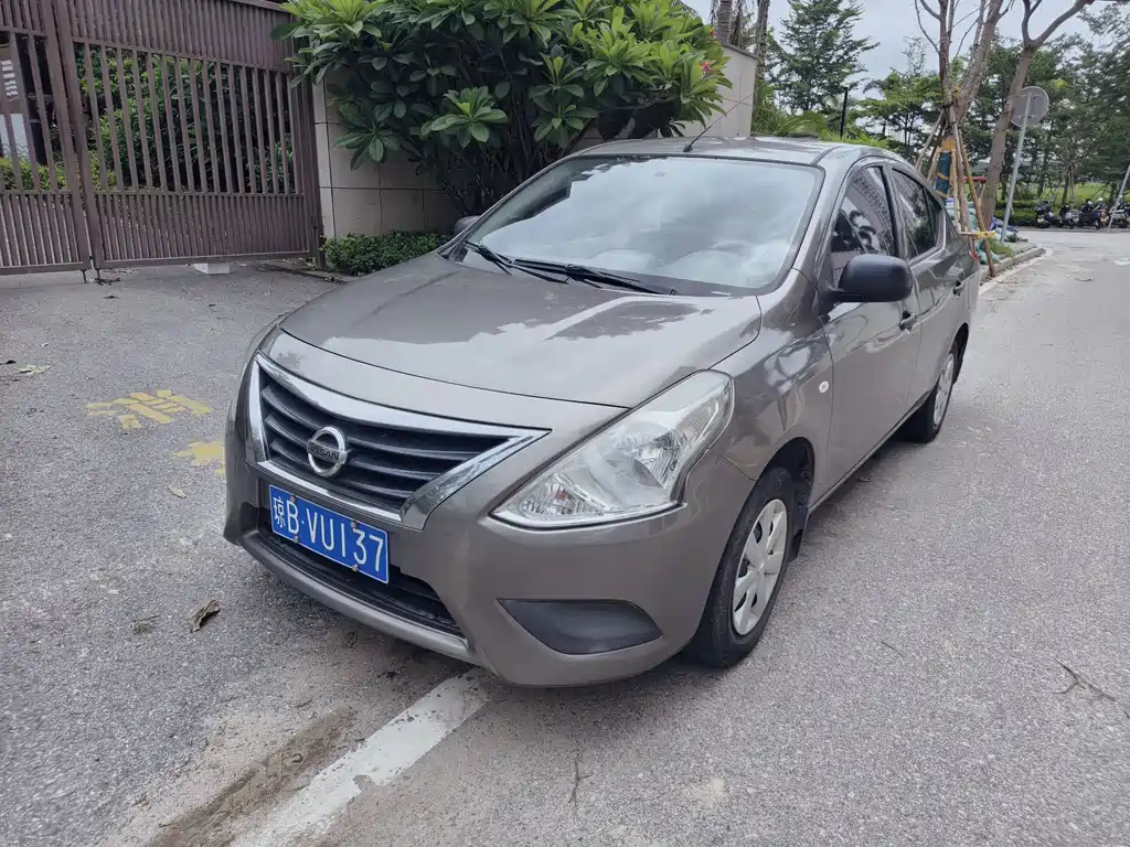 Nissan Sunny 2017