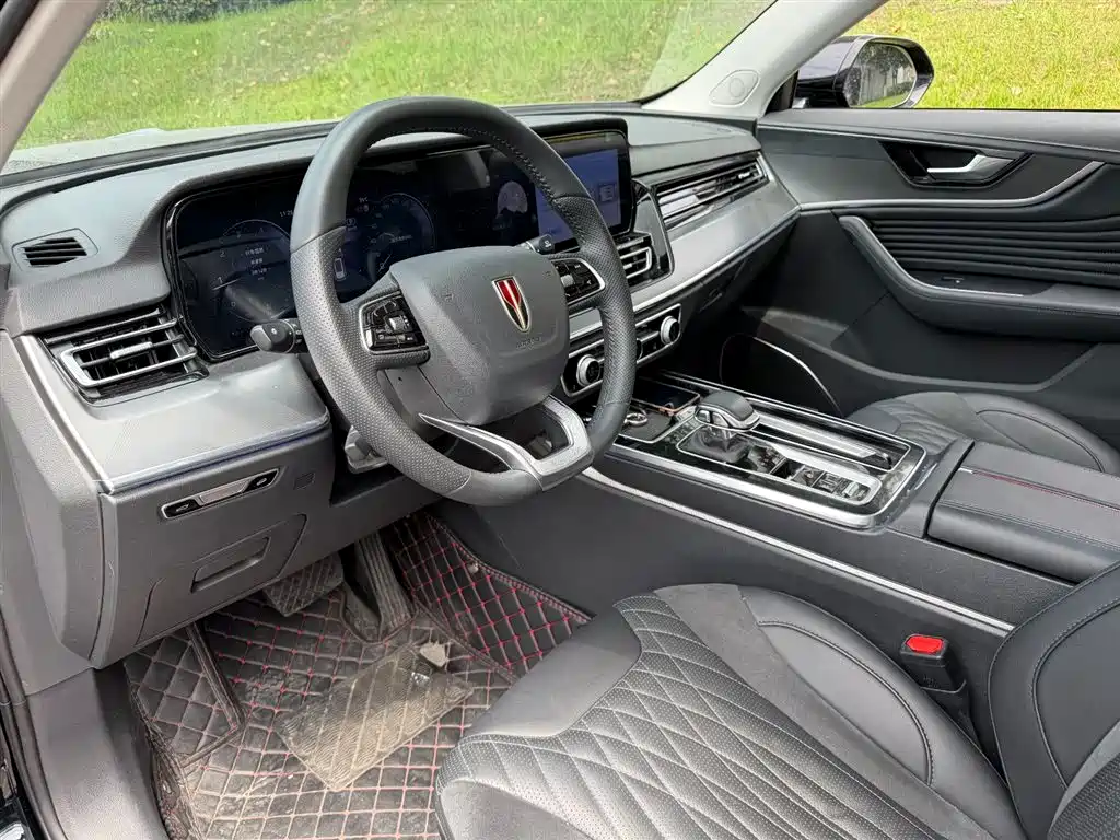 Hongqi HS5 2024
