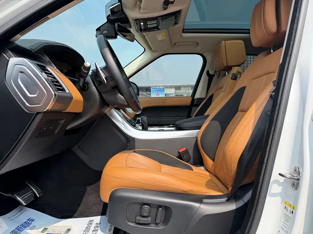 Land Rover Sport 2020 — фото 4