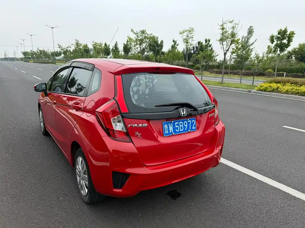 Honda Fit 2016 — фото 7