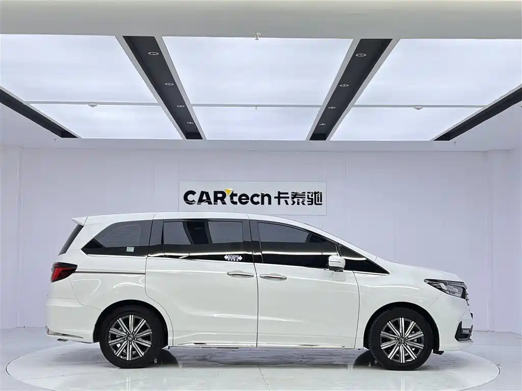 Honda Odyssey 2024 — фото 4