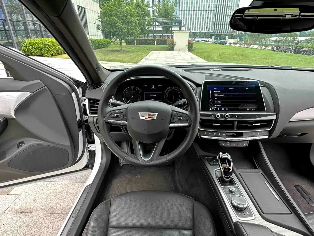 Cadillac CT5 2021 — фото 13