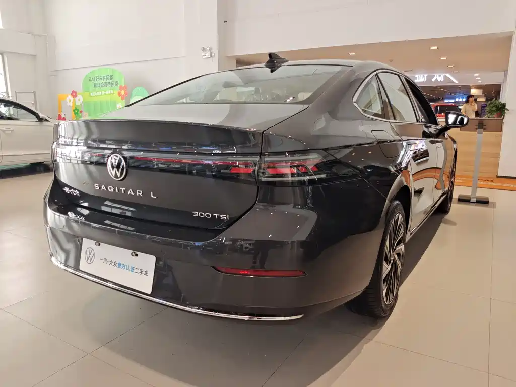 Volkswagen Sagitar 2025