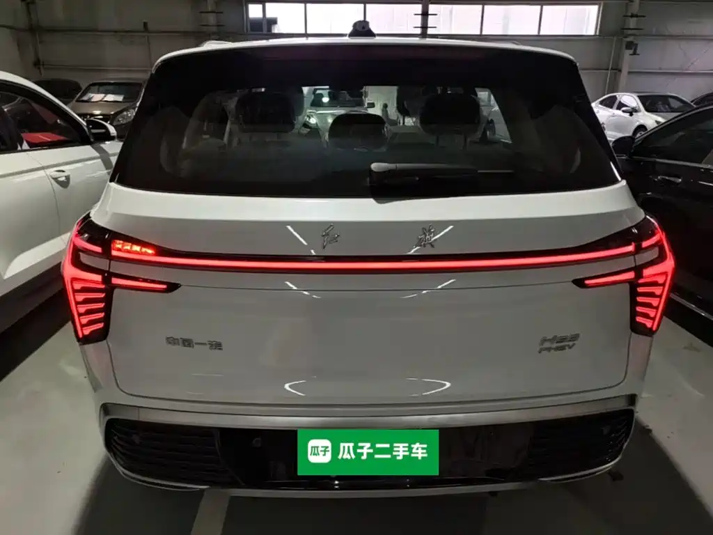 Hongqi HS3 PHEV 2026 — фото 6
