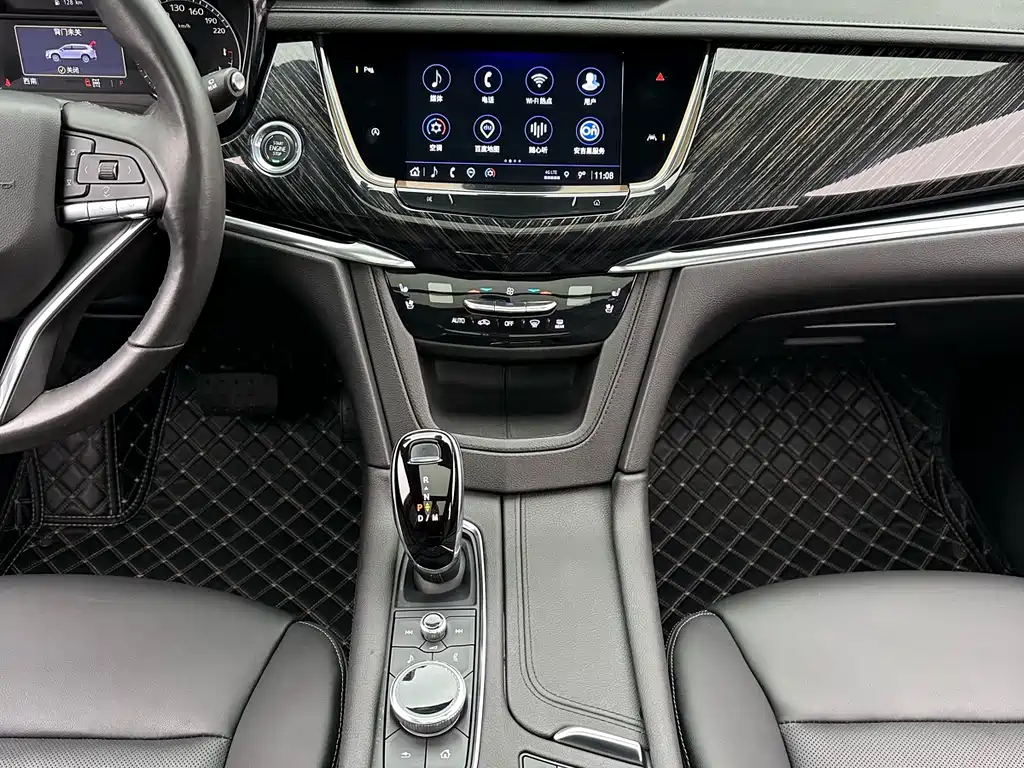 Cadillac XT6 2022 — фото 20