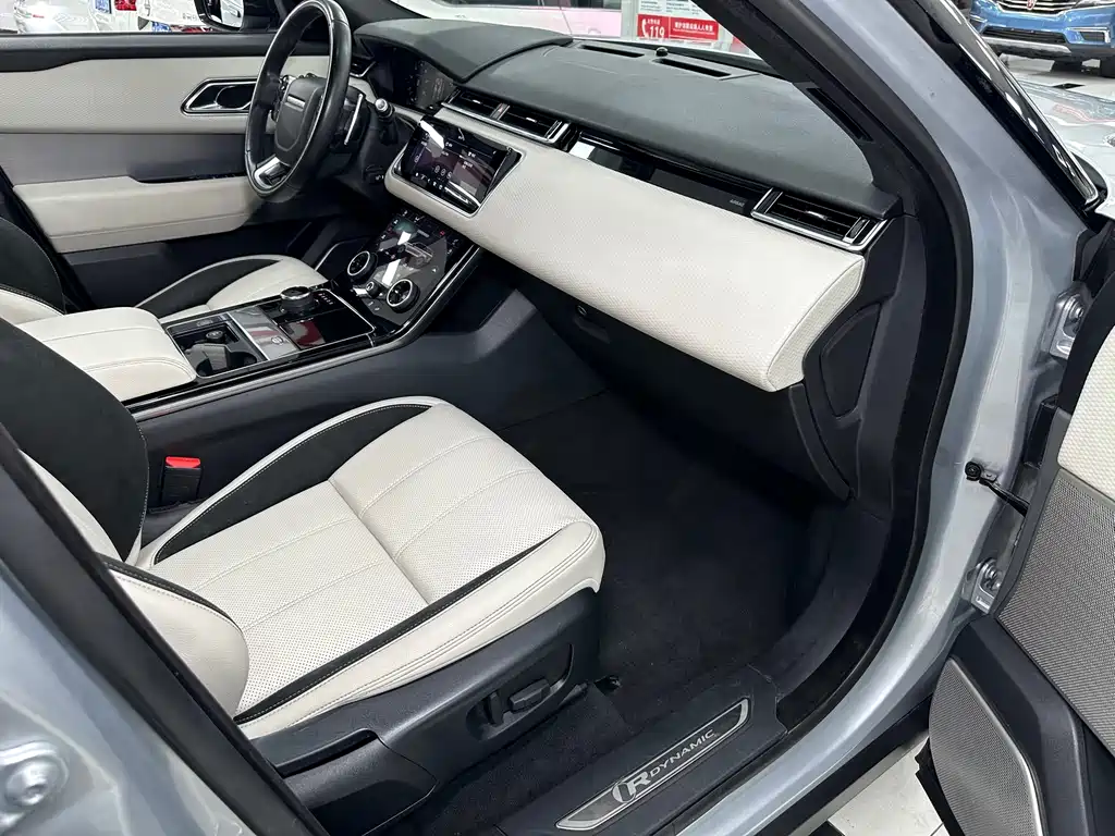 Land Rover Range Rover Velar 2019 — фото 20